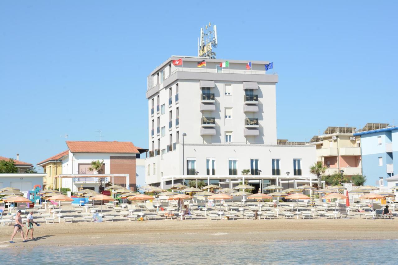 Hotel Caravel Marotta Εξωτερικό φωτογραφία
