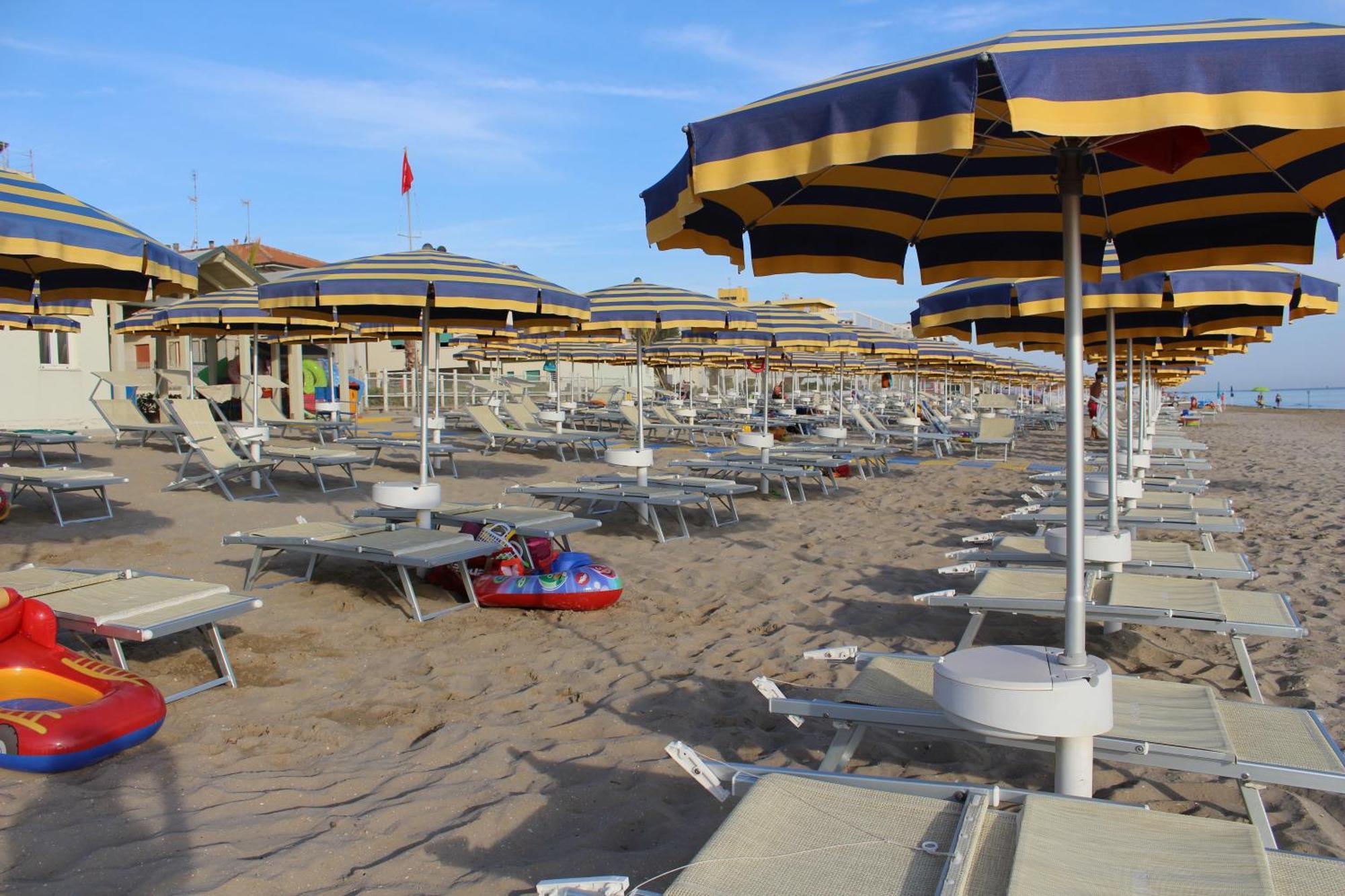 Hotel Caravel Marotta Εξωτερικό φωτογραφία