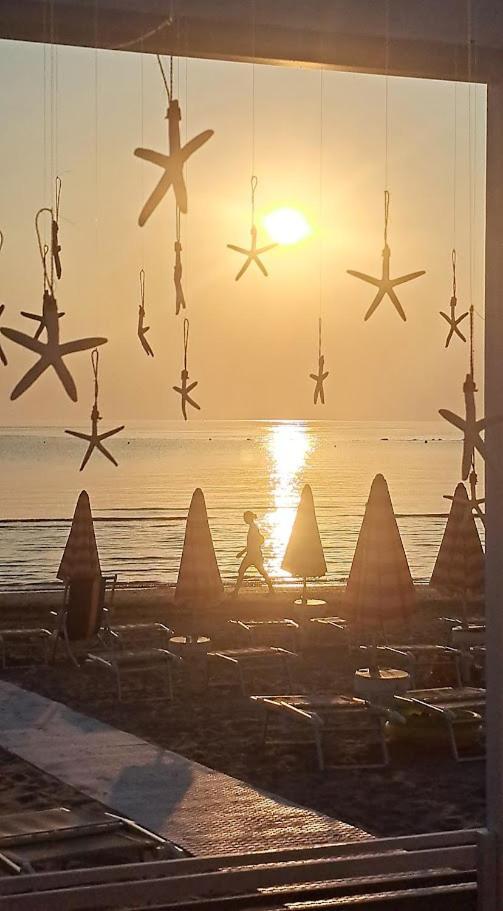 Hotel Caravel Marotta Εξωτερικό φωτογραφία