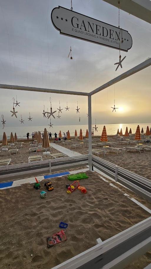 Hotel Caravel Marotta Εξωτερικό φωτογραφία