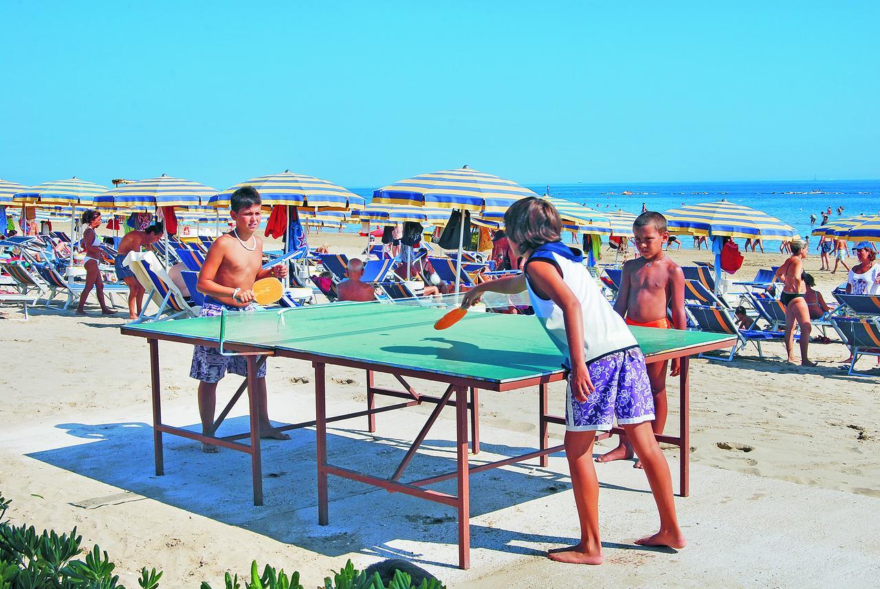 Hotel Caravel Marotta Εξωτερικό φωτογραφία